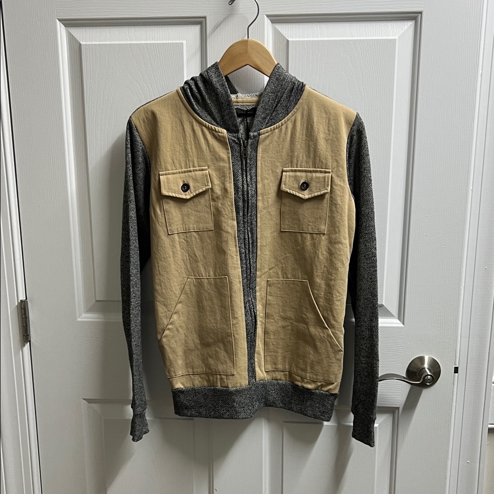 John eshaya Men's Tan Gray Lightweight Jacket size small S 2286
